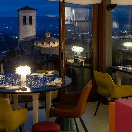 Hotel Fontebella Ассізі Екстер'єр фото
