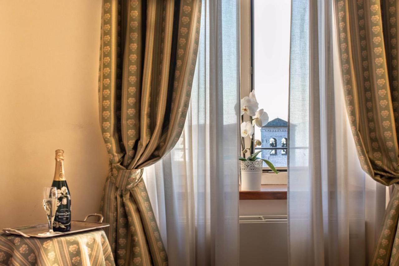 Hotel Fontebella Ассізі Екстер'єр фото